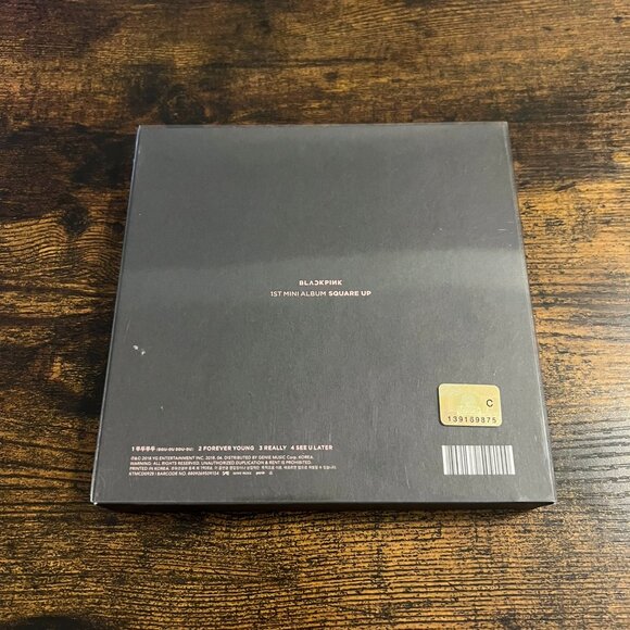 BLACKPINK – 1st Mini album [SQUARE UP] - Picture 2 of 4